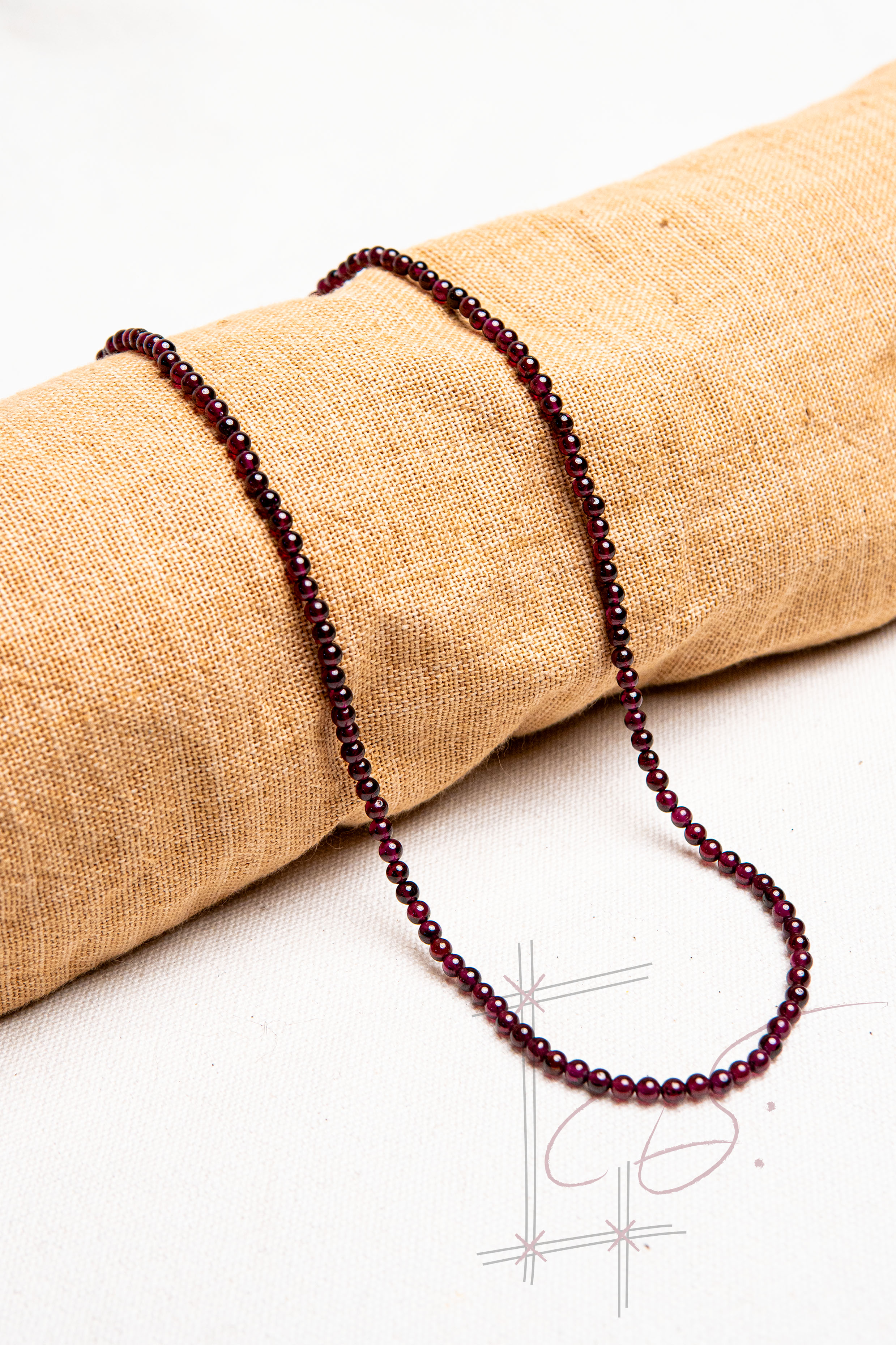 Garnet Jewellery Necklace
