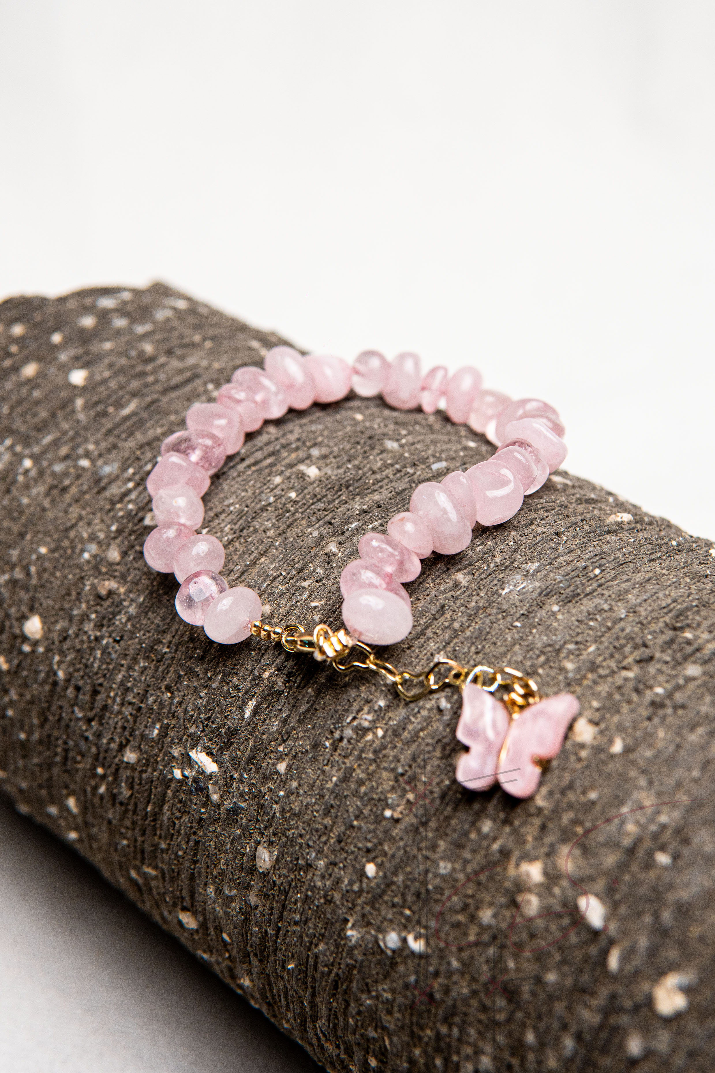 Rose Aura