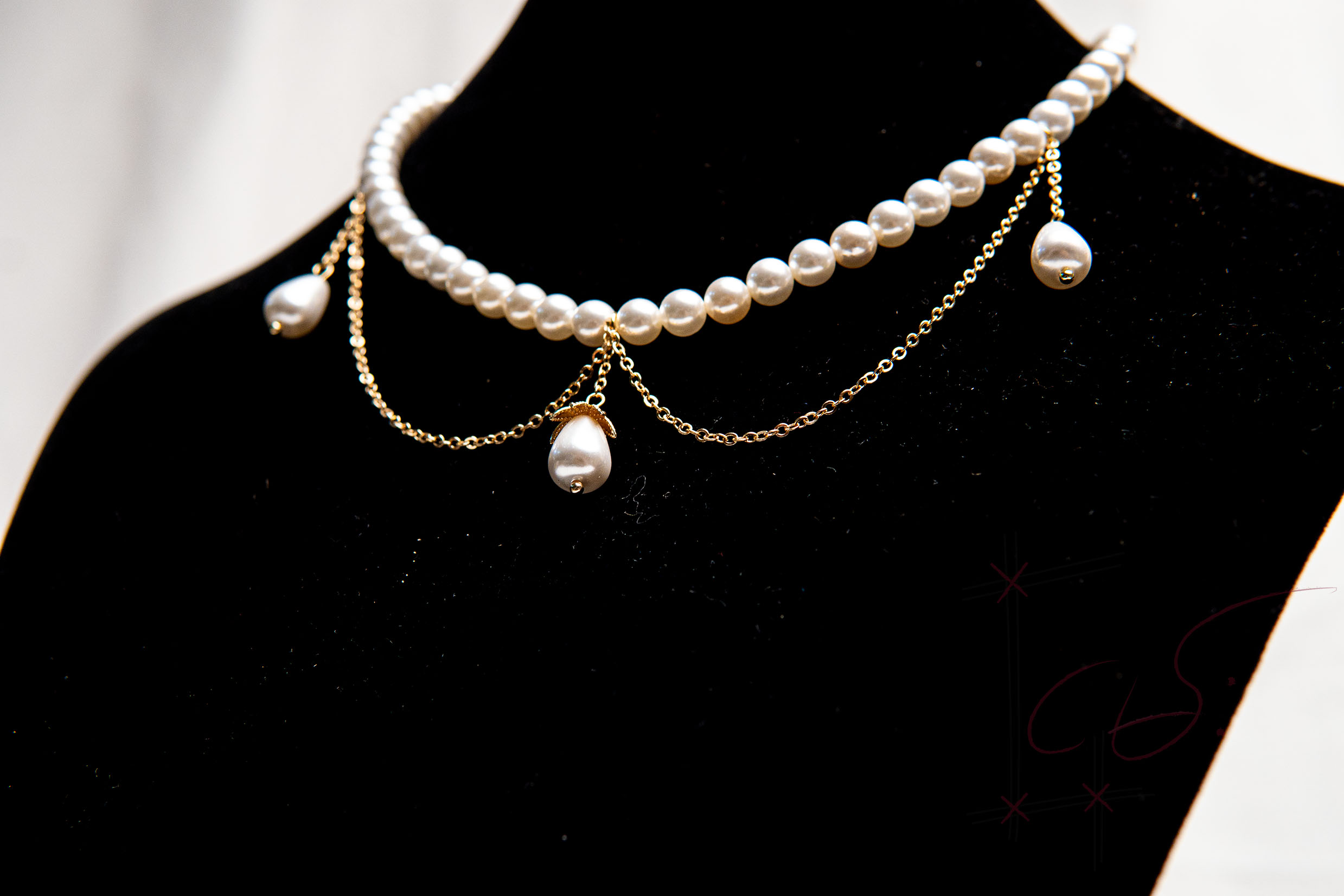 Lady Isolde collection