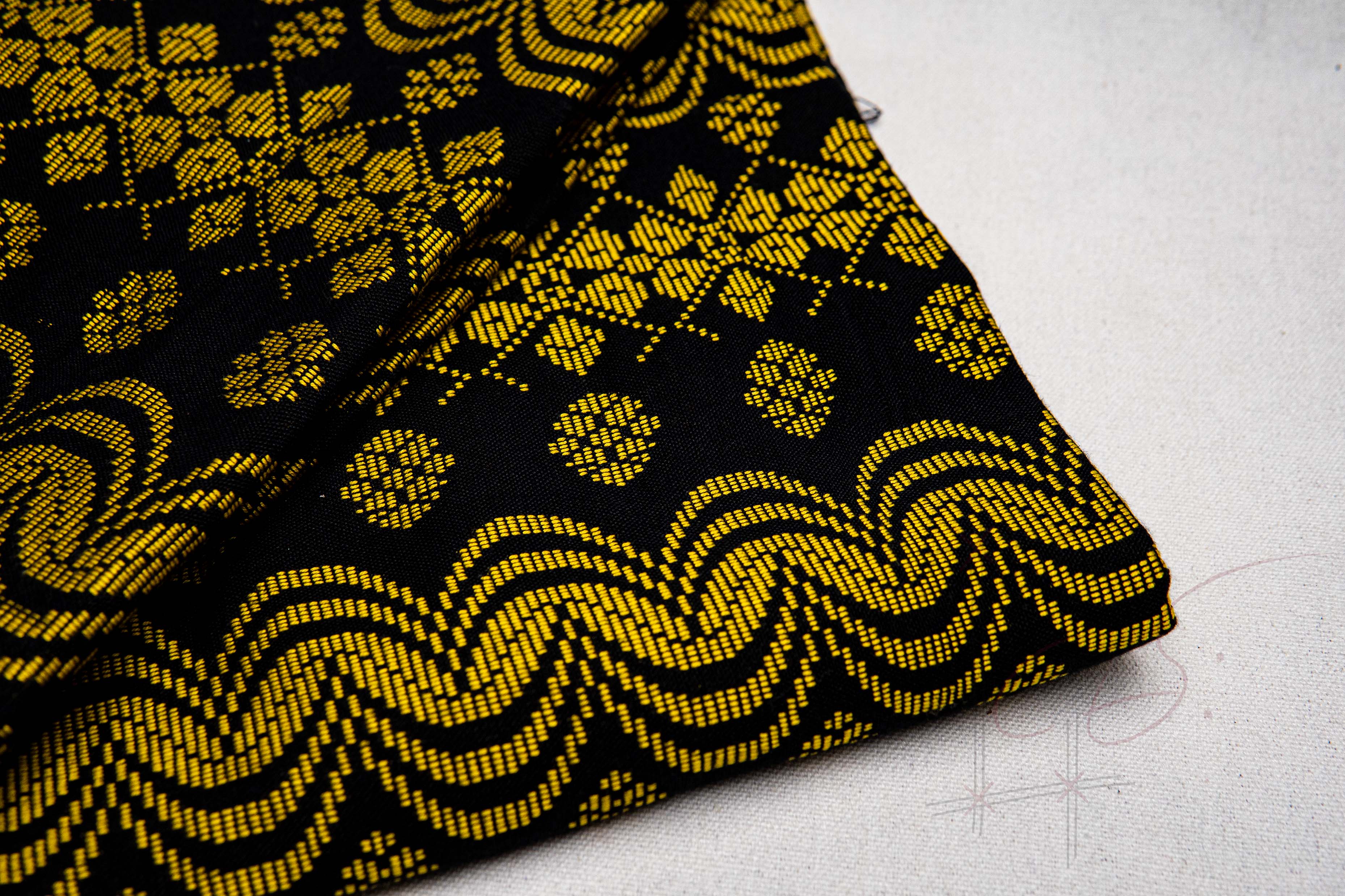 Hlaine Nadi Rakhine Textile 1
