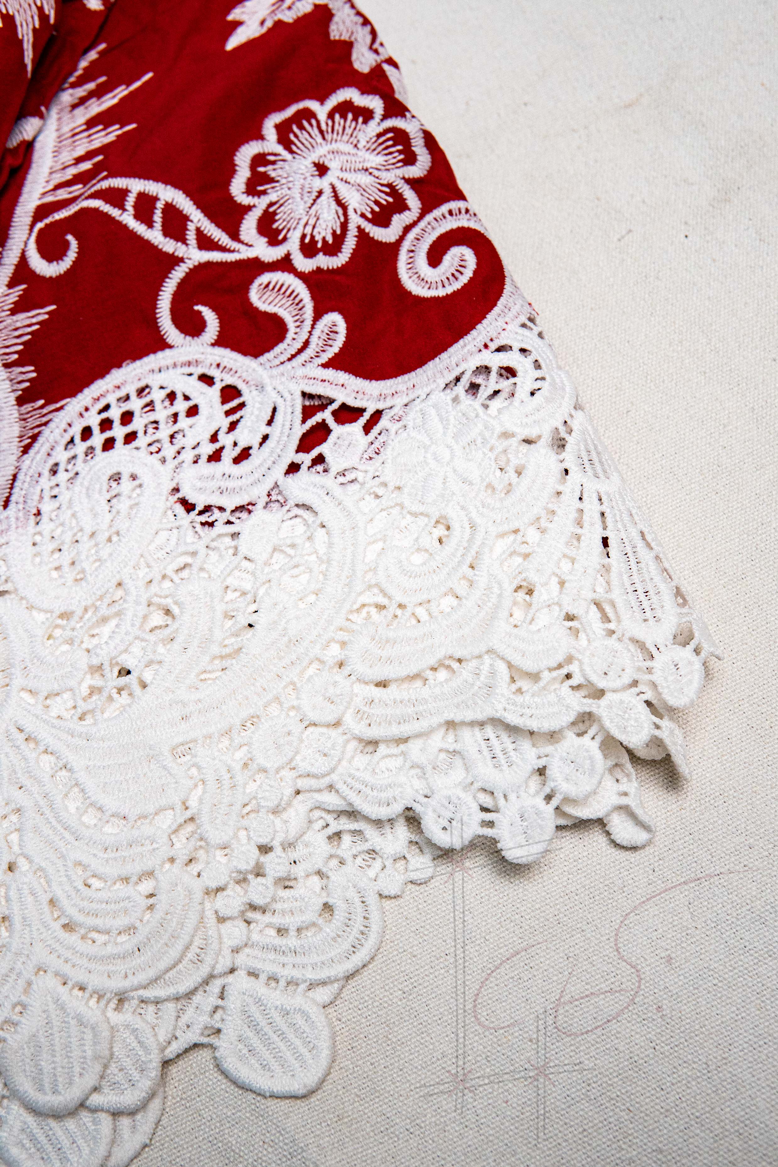 Indonesia Lace & Cotton