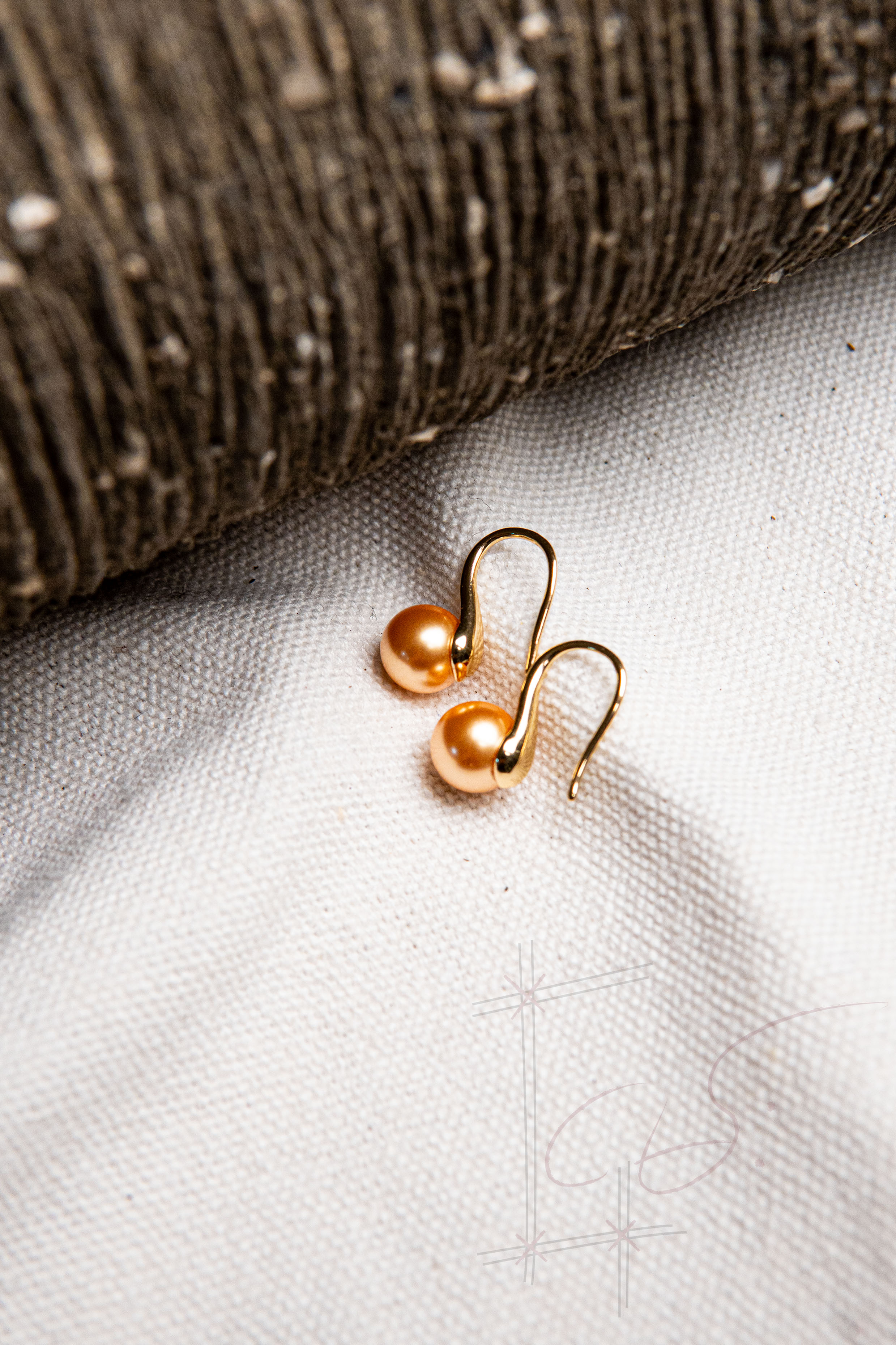 Aurelle Pearl Earrings